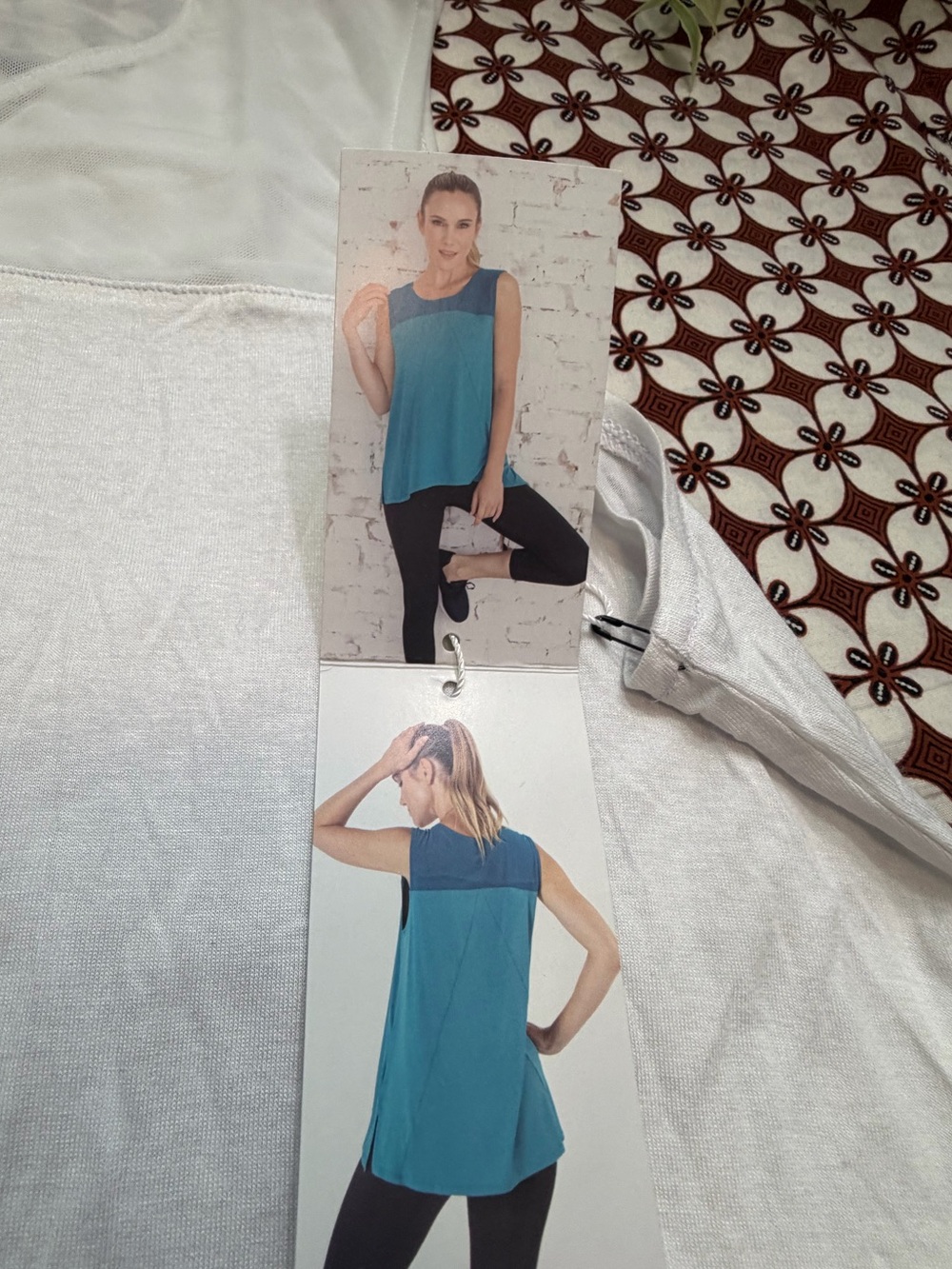 Noelle White Sleeveless Tunic Tank